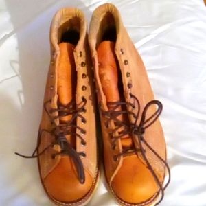 Two Tone ((( CHIPPEWA ))) Bridgemen Boots SIZE: 11EE COLOR: Khaki LEATHER,SUEDE